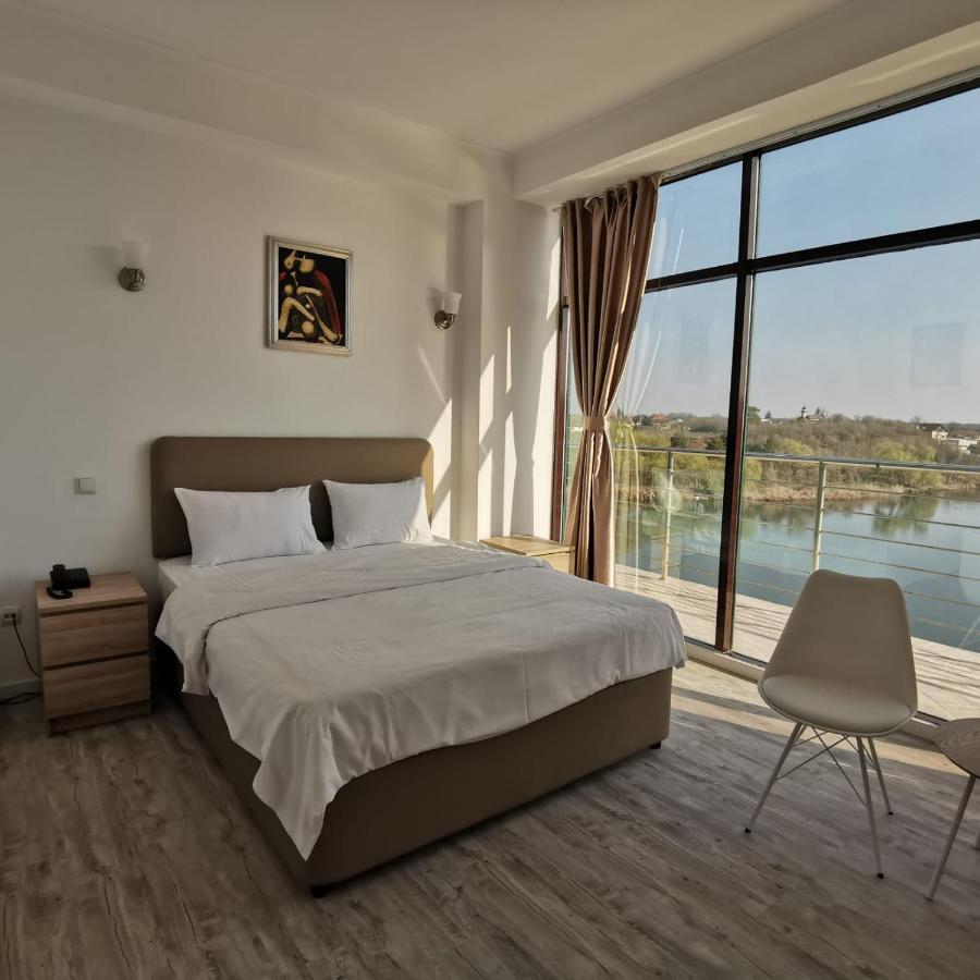 Hotel Zimbru Snagov Tincabesti Exterior foto